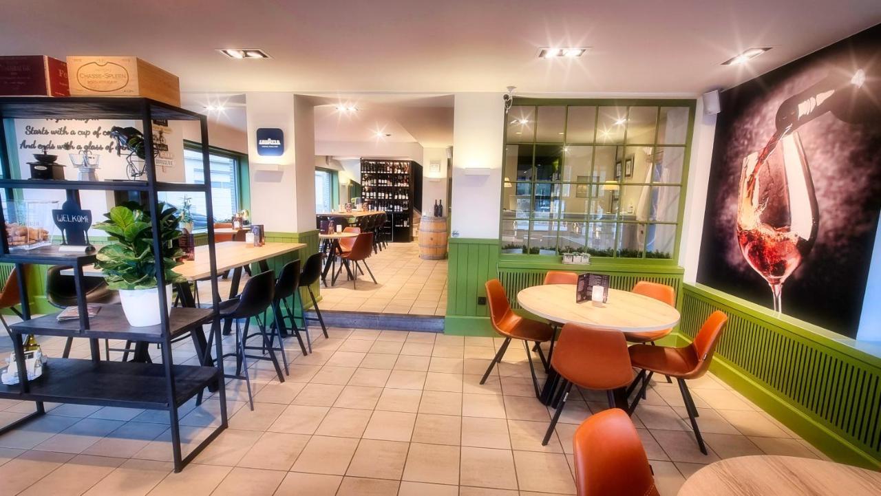 Hotel De Golf Bredene Bagian luar foto