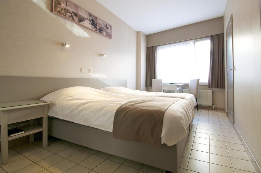Hotel De Golf Bredene Ruang foto