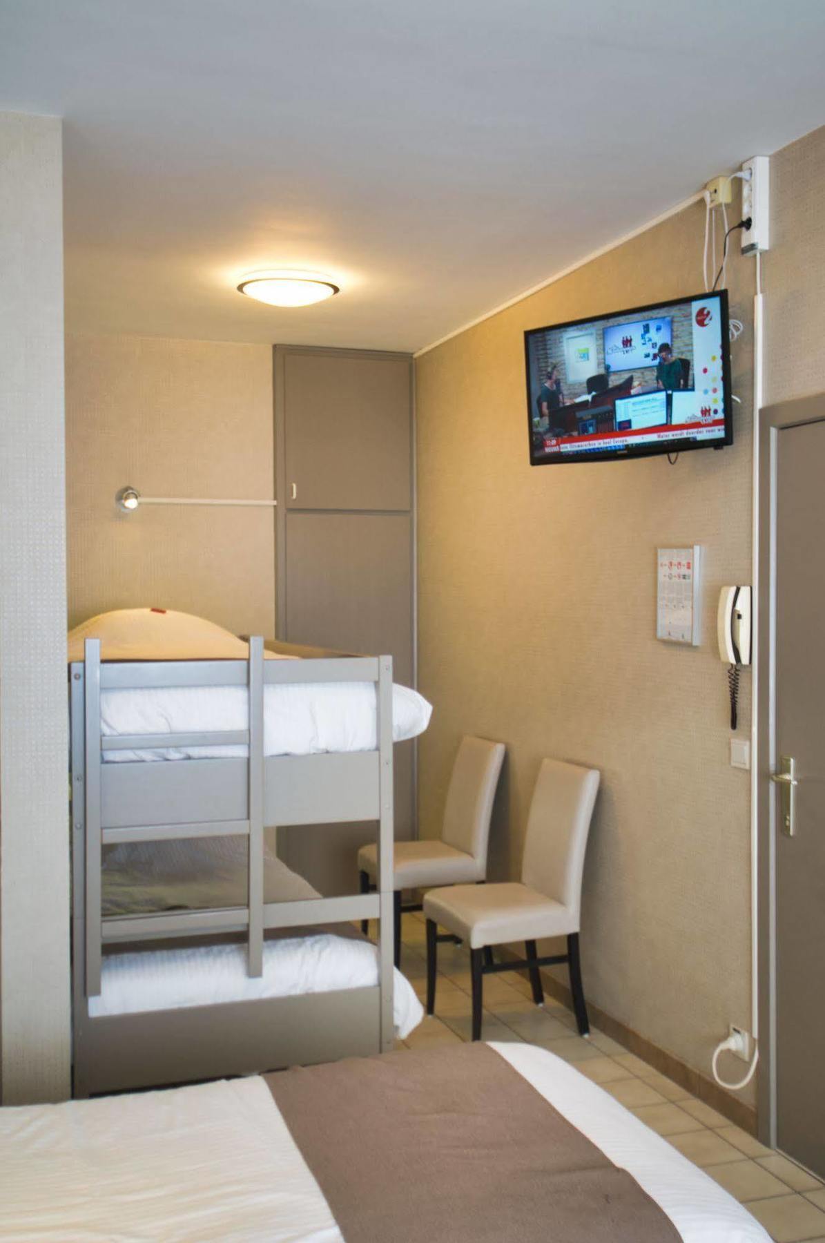 Hotel De Golf Bredene Bagian luar foto